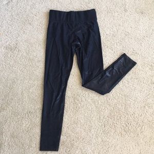 Carbon38 Takara in Black